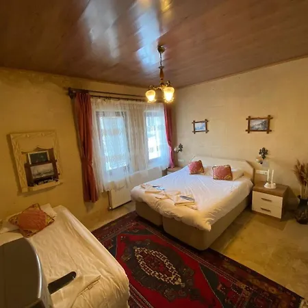 Arnovalley Hotel